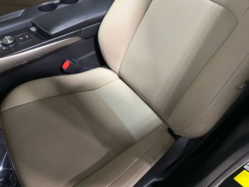 Used 2020 Lexus IS 300 AWD w/ Premium Package image 19