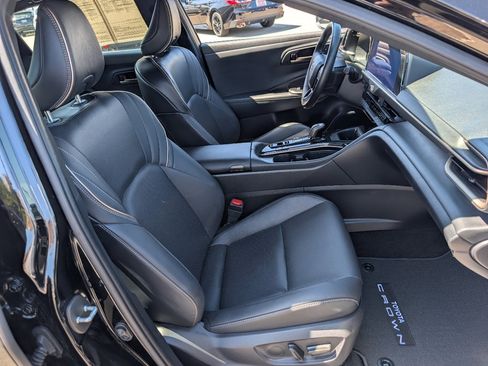 Used 2024 Toyota Crown XLE image 8