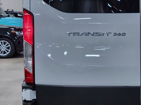 Used 2024 Ford Transit 350 XL image 21