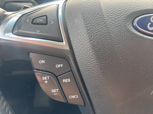 Used 2018 Ford Edge SEL w/ Class II Trailer Tow Package image 41