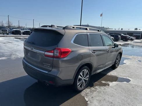 Used 2021 Subaru Ascent Limited image 23