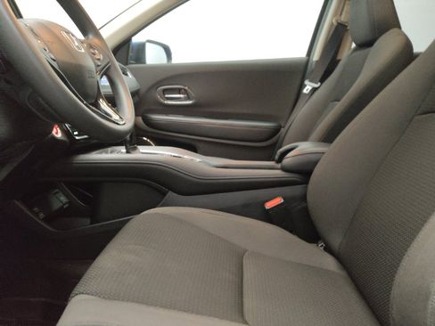 Used 2021 Honda HR-V EX image 17