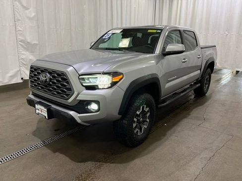 Certified 2021 Toyota Tacoma TRD Off-Road w/ Technology Package AWD/4WD image 7