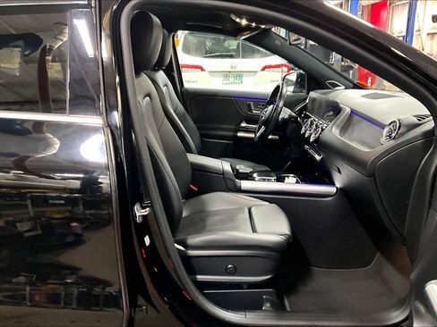 Used 2023 Mercedes-Benz GLA 250 4MATIC image 8