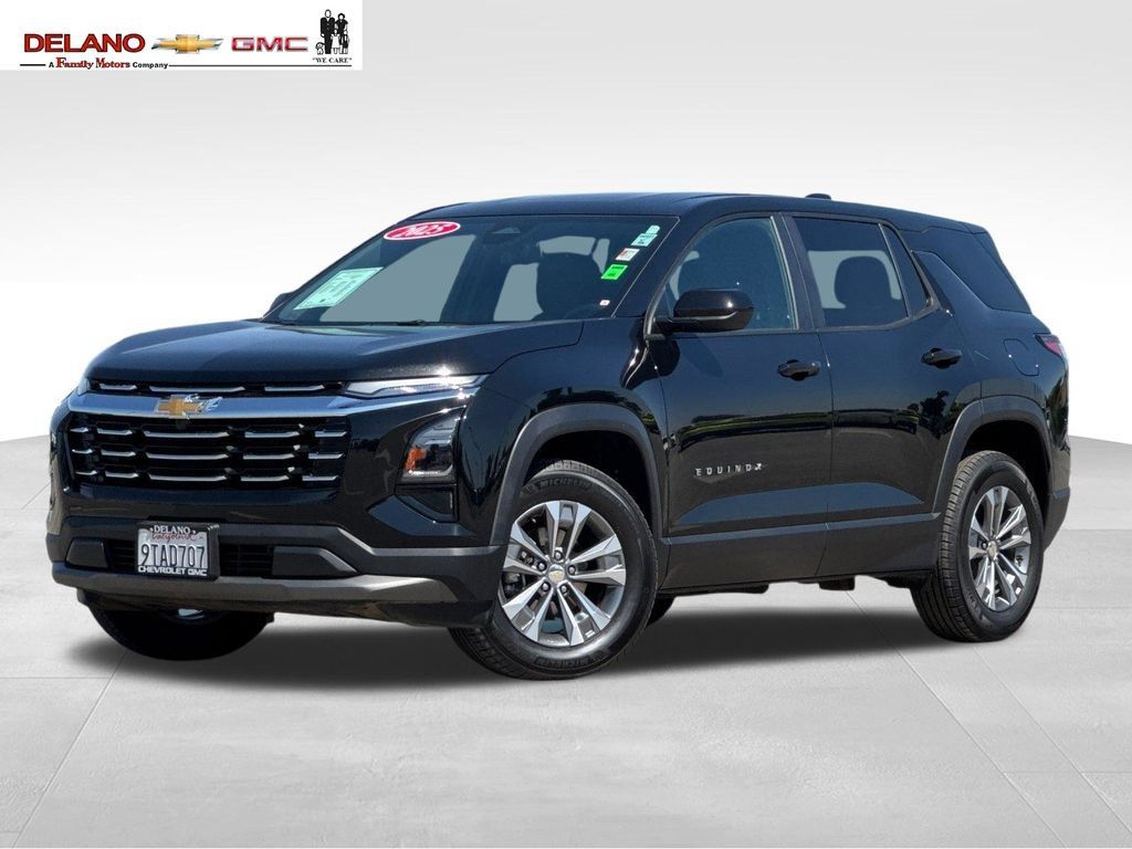 Used 2025 Chevrolet Equinox LT AWD/4WD image 1