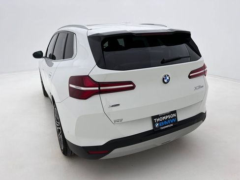 Certified 2025 BMW X3 xDrive30i w/ Convenience Package image 8
