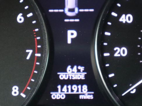 Used 2014 Lexus LS 460 AWD w/ Comfort Package image 46