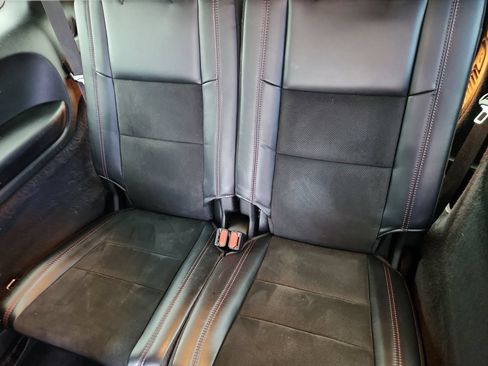 Used 2022 Dodge Durango R/T w/ Blacktop Package AWD/4WD image 10
