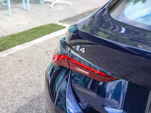 Certified 2023 BMW i4 eDrive35 w/ Premium Package RWD image 7