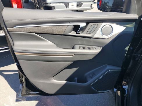 New 2026 Buick Enclave Avenir w/ Super Cruise Package image 15