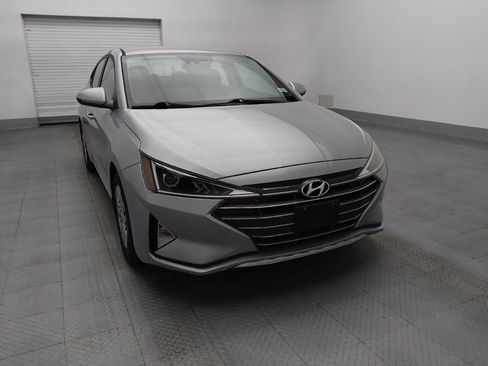 Used 2020 Hyundai Elantra SE w/ Cargo Package (C1) FWD image 14