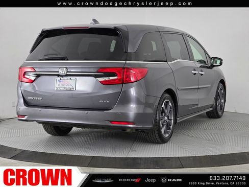 Used 2022 Honda Odyssey Elite image 7