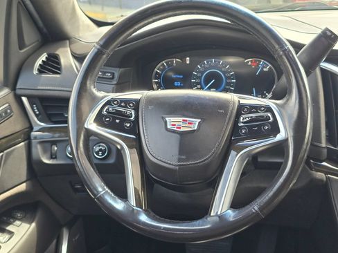 Used 2018 Cadillac Escalade ESV Platinum AWD/4WD image 20