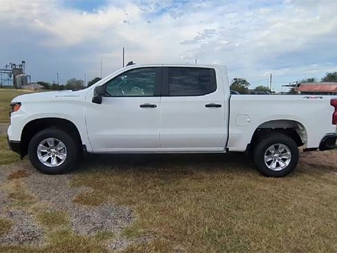 New 2026 Chevrolet Silverado 1500 W/T w/ WT Value Package image 5