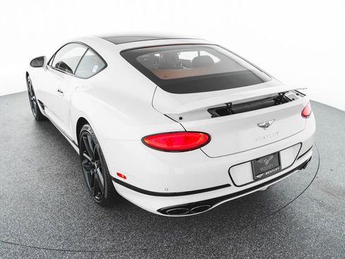 Used 2024 Bentley Continental GT image 25
