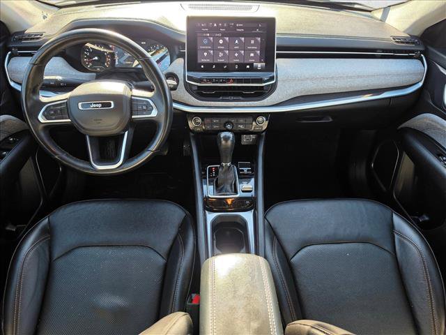 Used 2022 Jeep Compass Latitude AWD/4WD image 13