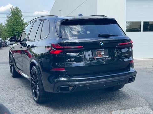 Certified 2024 BMW X5 xDrive40i w/ M Sport Package AWD/4WD image 5
