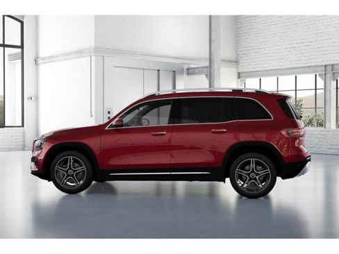 New 2026 Mercedes-Benz GLB 250 4MATIC image 32