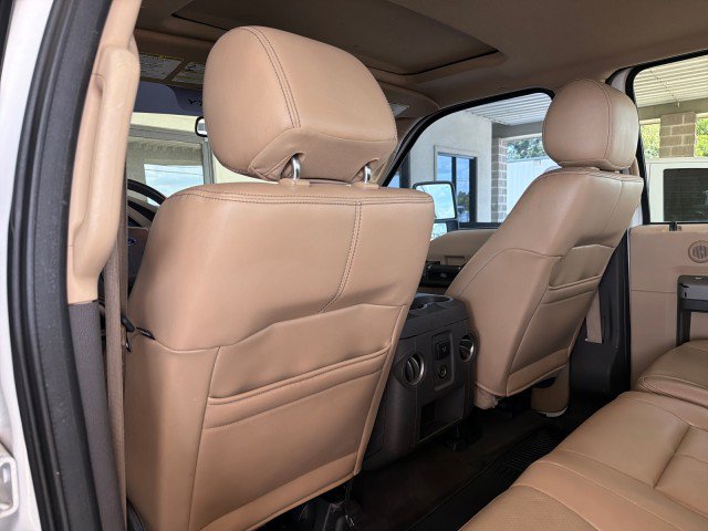 Used 2014 Ford F250 Lariat w/ Lariat Ultimate Package AWD/4WD image 32