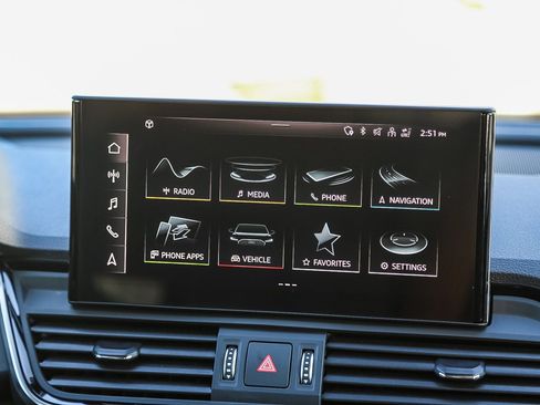 Certified 2023 Audi Q5 2.0T Premium Plus w/ Premium Plus Package image 16