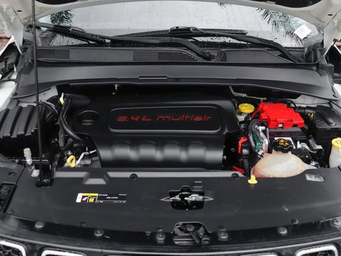 Used 2021 Jeep Compass Latitude w/ Convenience Group image 11