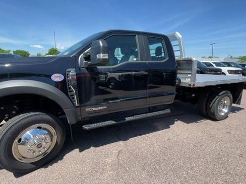 New 2025 Ford F550 4x4 SuperCab Super Duty w/ Snow Plow Prep Package image 4