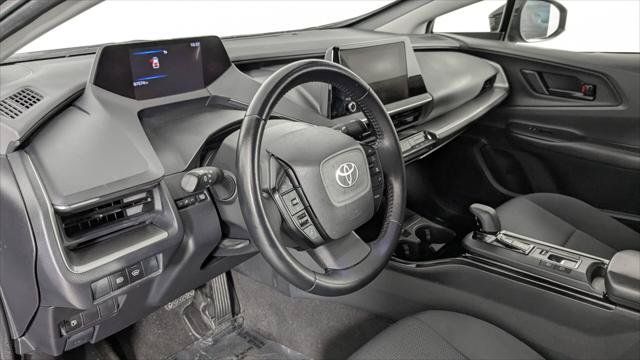 Used 2024 Toyota Prius LE FWD image 24