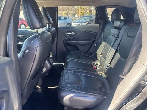 Used 2014 Jeep Cherokee Limited w/ Technology Group image 27