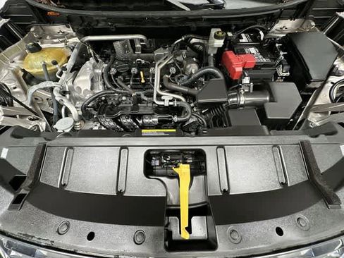 Used 2021 Nissan Rogue SL w/ Premium Package image 27