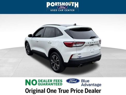 Certified 2022 Ford Escape SEL w/ SEL Stealth AWD Package image 30