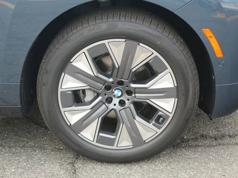 New 2026 BMW iX xDrive45 w/ Premium Package image 10