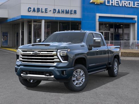 New 2026 Chevrolet Silverado 2500 High Country w/ High Country Premium Package AWD/4WD image 6