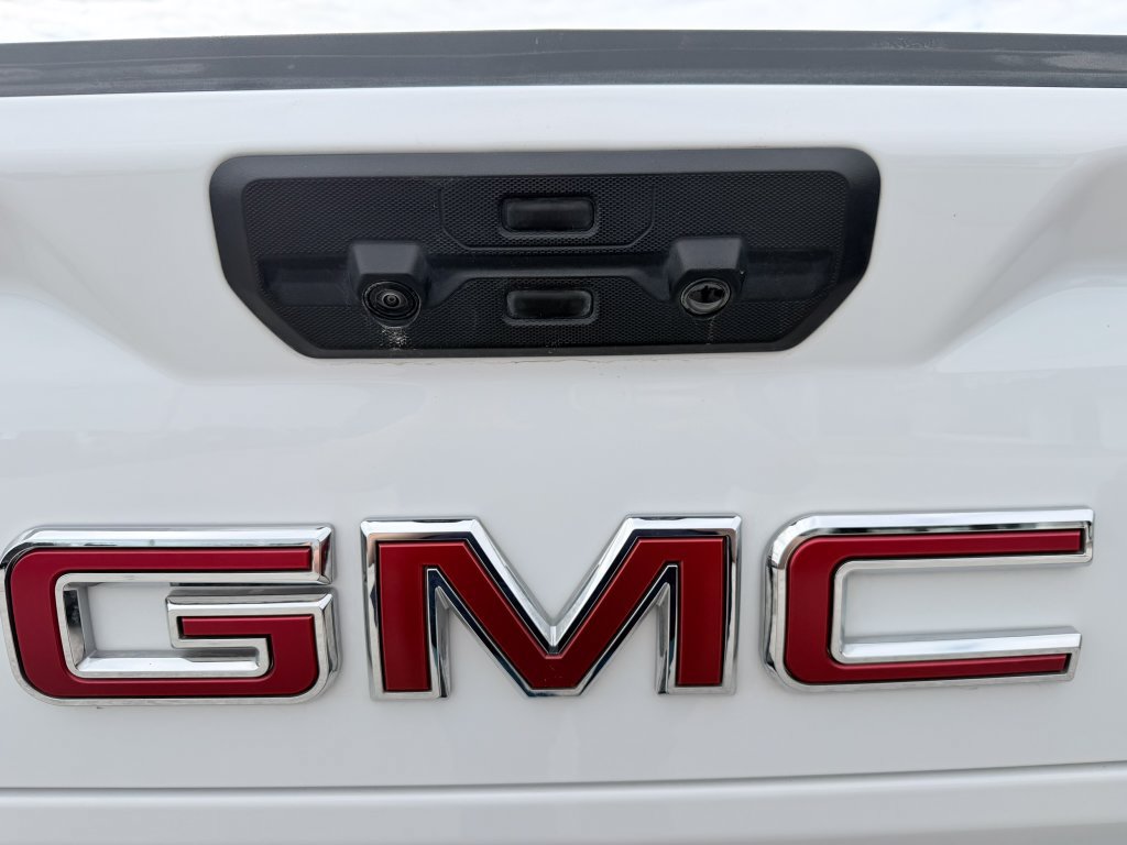 Used 2025 GMC Sierra 1500 SLT w/ SLT Premium Plus Package AWD/4WD image 23