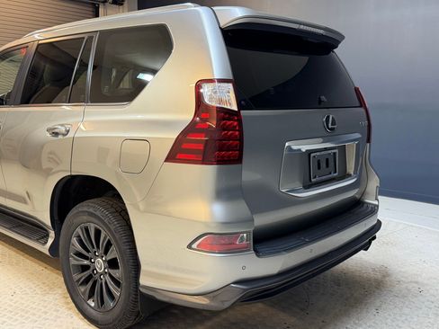 Used 2021 Lexus GX 460 Premium AWD/4WD image 21