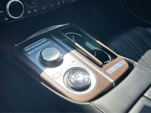 Used 2024 Genesis G80 AWD/4WD image 38
