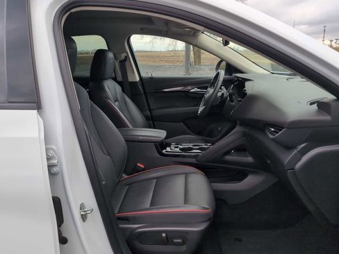 Used 2023 Buick Envision Essence w/ Sport Touring Package image 27