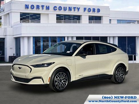 New 2025 Ford Mustang Mach-E Premium image 1