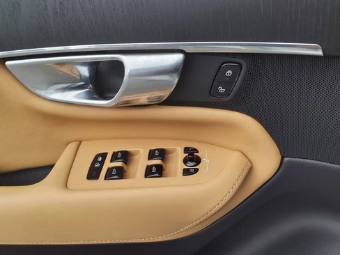 Certified 2022 Volvo XC90 T6 Inscription w/ Advanced Package image 30