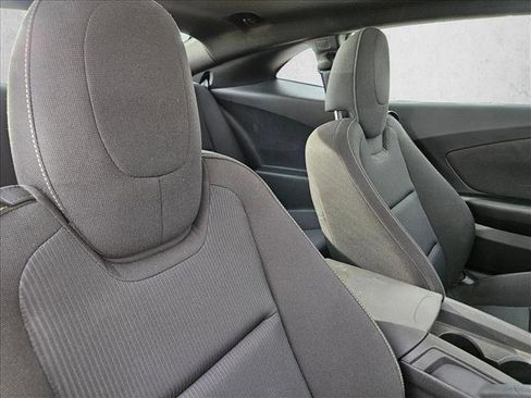 Used 2010 Chevrolet Camaro LT RWD image 21
