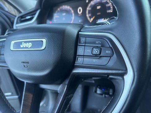 Used 2021 Jeep Grand Cherokee L Limited image 13