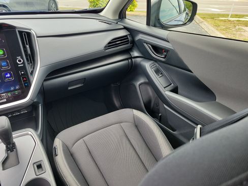 Certified 2025 Subaru Crosstrek 2.0i Premium image 18