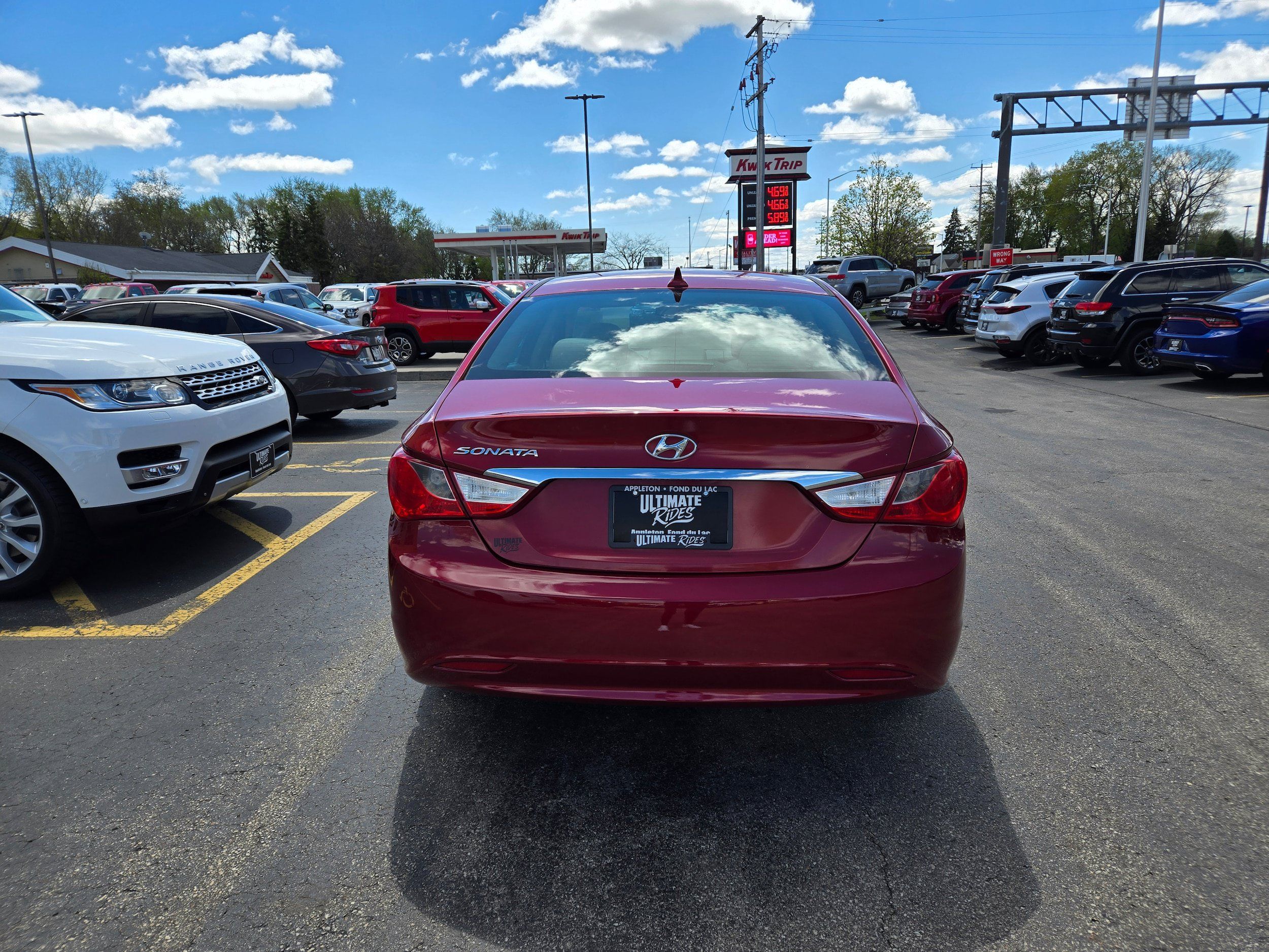 Used 2011 Hyundai Sonata GLS FWD image 9