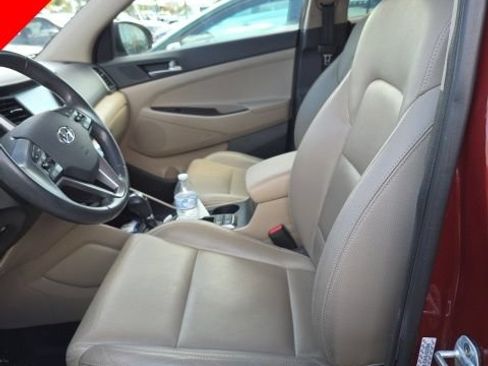 Used 2018 Hyundai Tucson SEL Plus FWD image 4