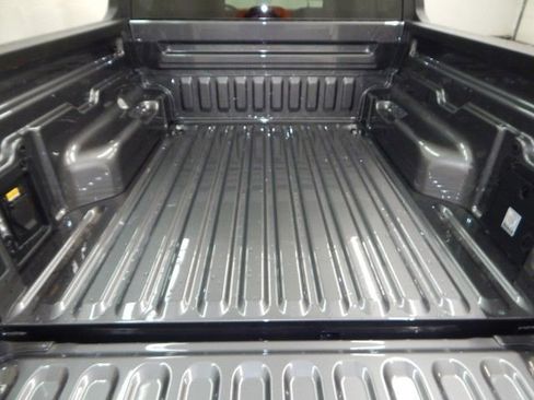 New 2025 Ford Maverick XLT w/ XLT Luxury Package image 17