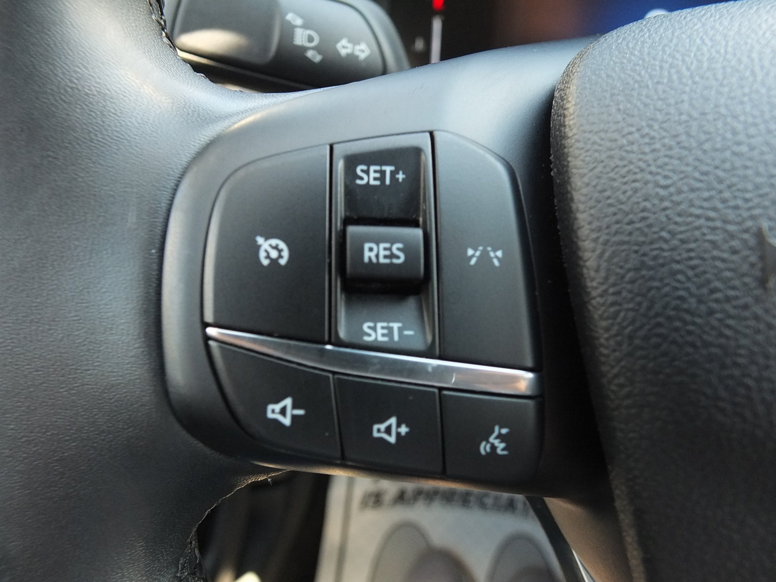 Used 2024 Ford Escape Active FWD image 20