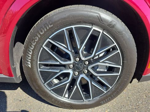Used 2025 Ford Mustang Mach-E Premium AWD/4WD image 13