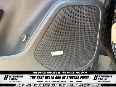 Used 2025 Chevrolet Blazer RS FWD image 23
