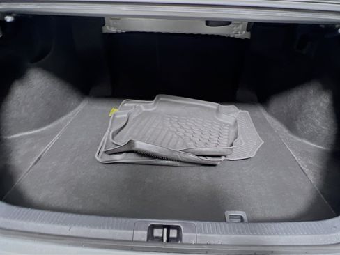 Used 2024 Toyota Camry SE FWD image 33