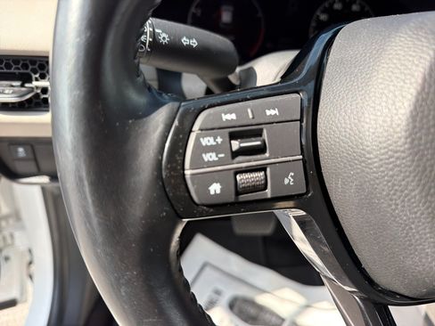 Used 2025 Honda HR-V EX-L image 20