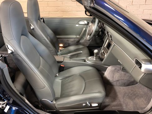 Used 2006 Porsche 911 Carrera S RWD image 35